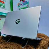 HP 240 G8