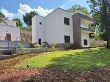 4 Bed House with En Suite in Loresho