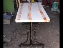 Bar / restaurant tables