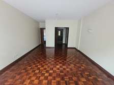 3 Bed Apartment with En Suite in Riverside