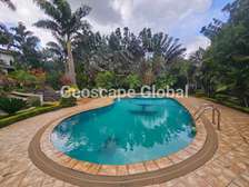 4 Bed House with En Suite in Runda