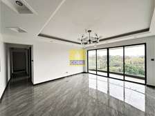 3 Bed Apartment with En Suite in Lavington