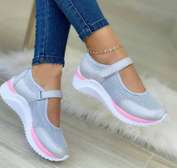 STRAP DOLL SHOES
