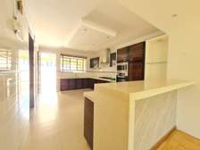 5 Bed Townhouse with En Suite at Spring Valley Road