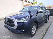 Toyota hillux double cabin 2019 model