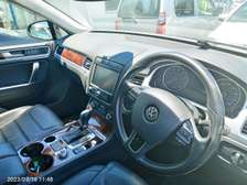 Volkswagen Touareg brown 🟤