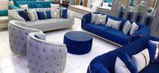 Tufted sofa/ 7-seater