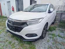 Honda Vezel Hybrid white 2018