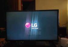 LG TV 32 inches