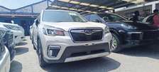 Subaru Forester E-boxer white 2018