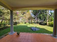 4 Bed House with En Suite in Nyari