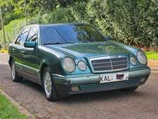 Mercedes Benz