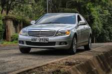 Mercedes-Benz C200