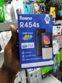 Feature phone.
Raeno R454S.
3 lines