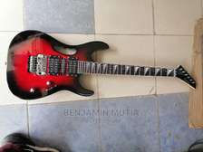 Solo Guiter