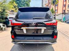 Lexus LX570 2016 Black