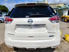 Nissan X-trail hybrid Autech premium 2017 white