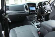 Mitsubishi Pajero DiD Super Exceed Final Edition