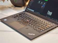 Lenovo ThinkPad x1 carbon laptop