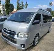 Toyota Hiace 9L