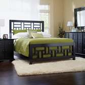 Elegant metallic beds