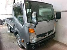 Nissan Atlas 2tones