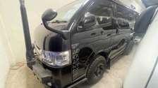 TOYOTA HIACE 7L AUTO DIESEL