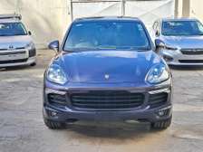 Porsche Cayenne Turbo 2018 purple