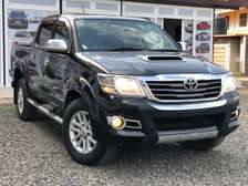 Toyota Hilux Invicible 2015 diesel