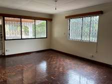 4 Bed Townhouse with En Suite in Kitisuru