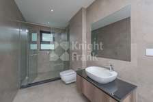 5 Bed Townhouse with En Suite at Isk Road