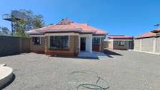 3 Bed House with En Suite at Acacia Main Road