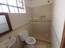 3 Bed Apartment with En Suite at Rhapta Road