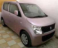 Suzuki wagon R pink