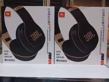 Jbl By Harman Live 650btnc Wireless Headphone