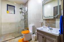 3 Bed Apartment with En Suite in Kilimani