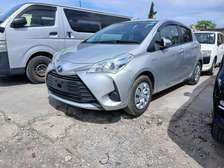 Toyota vitz hyrid 2018
