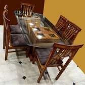 Glasstop dining tables