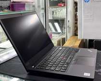 Lenovo ThinkPad T14 14” Full HD IPS