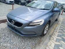 VOLVO V40 T3 2017 MODEL.