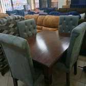 Tufted 4 seater dining set