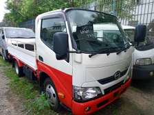 Hino Dutro truck