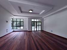 5 Bed Villa with En Suite in Karen