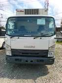 ISUZU NPR85