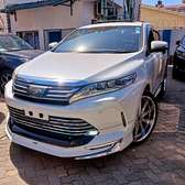 Toyota harrier white premium 2018 Sunroof