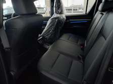 Toyota hilux double cabin black