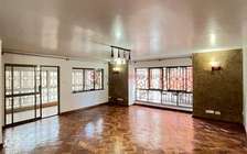 3 Bed Apartment with En Suite in Kileleshwa