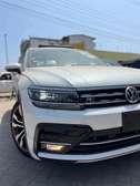 Volkswagen Tiguan Sunroof R-line 2019