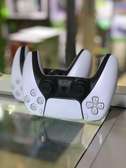 Xuk playstation5 controllers.