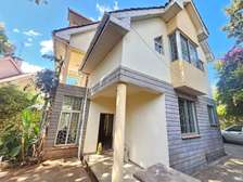 5 Bed House with En Suite in Kileleshwa